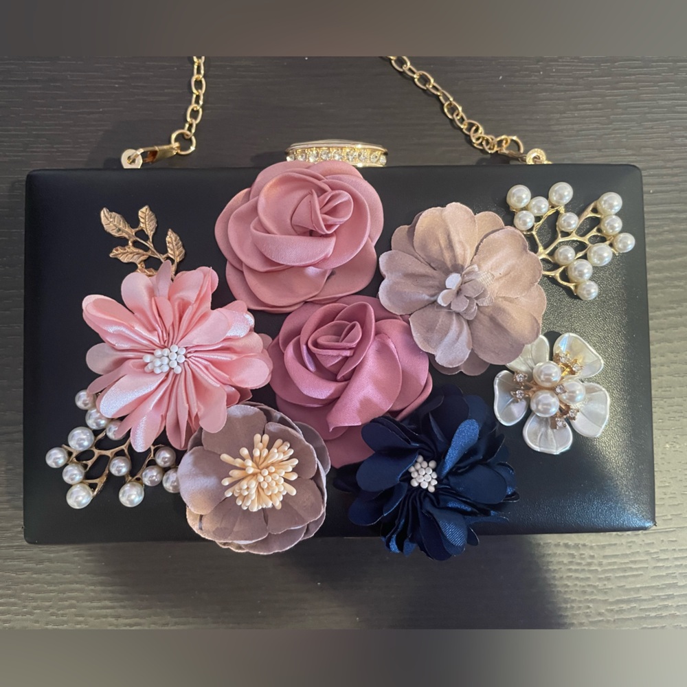 Floral Clutch